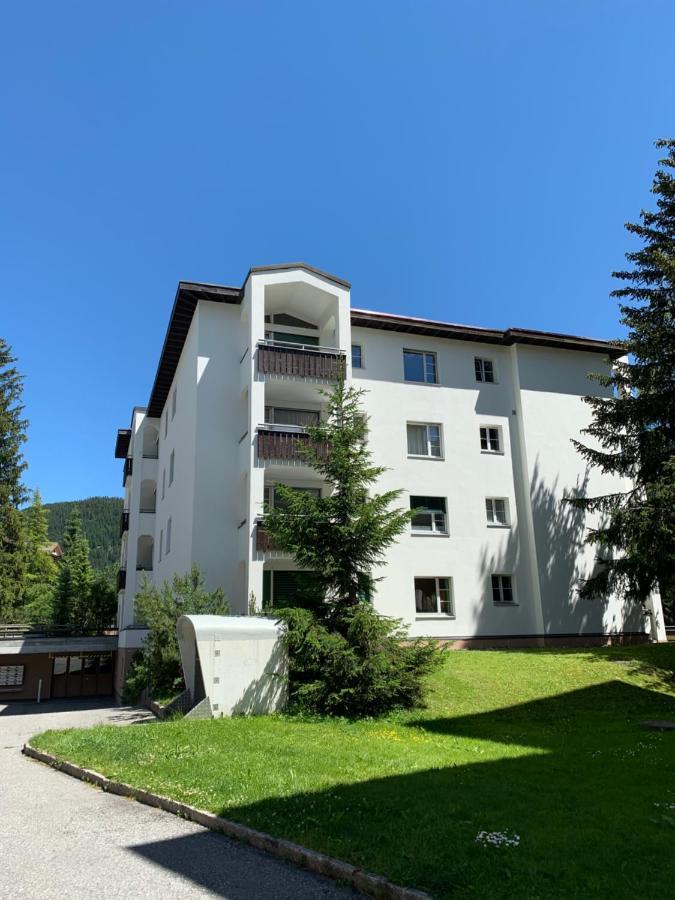 Zentral Bei Kongresshaus, Langlaufloipe, Hallenbad, Garage, Wifi, Voll Ausgestattet - Fewo Gian Davos Esterno foto